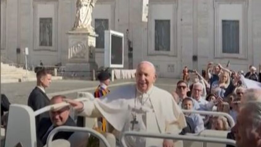 Une vidéo Tik Tok du pape François devenue virale : « De la tequila ! »