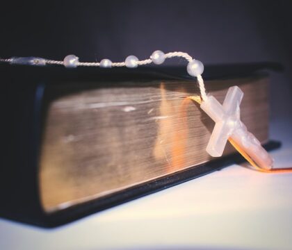 Sondage : 1 Français sur 4 possède une Bible