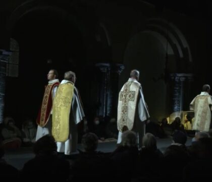 Vidéo – Défilé de mode à la cathédrale de Tournai