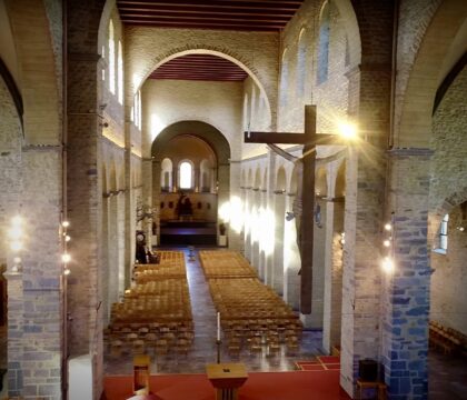 Sillonnez la Collégiale de Nivelles sur les traces de Jésus de Nazareth