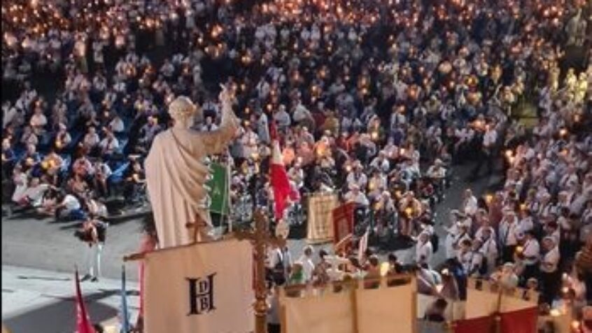 Lourdes : « pas seulement le lieu d’un message, mais un lieu de grâces »