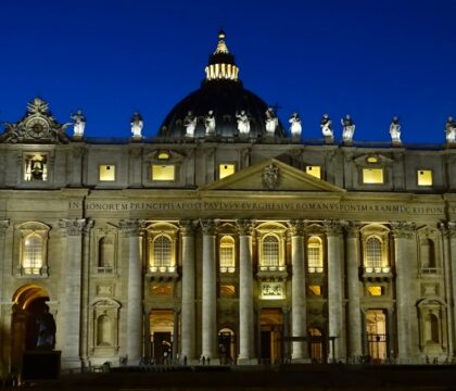 Au Vatican, une projection grand format sur la basilique Saint-Pierre