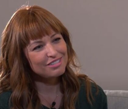 Il était une foi… Jeanne d&rsquo;Arc selon Natasha St-Pier (vidéo)