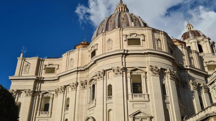 Visite ad limina: une journée ensoleillée et de nombreuses rencontres pour les évêques