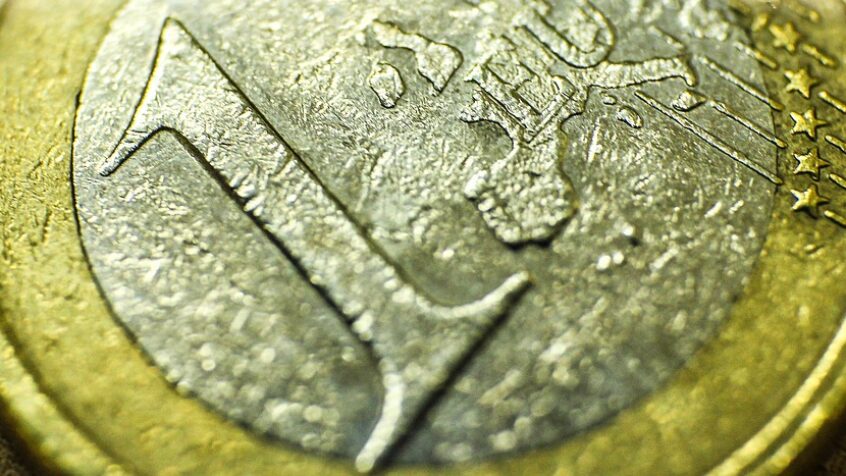 L&rsquo;économie sociale revue et corrigée par la COMECE