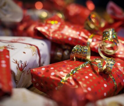 François demande de ne pas succomber à la fièvre consumériste de Noël
