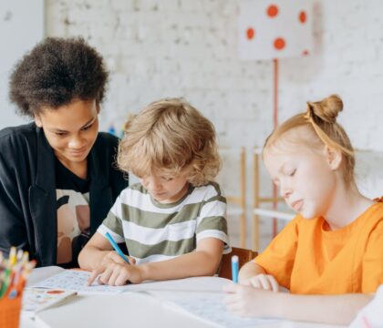 OPINION: « Non à l&rsquo;hypersexualisation de nos enfants au nom d’un soi-disant progressisme ! »