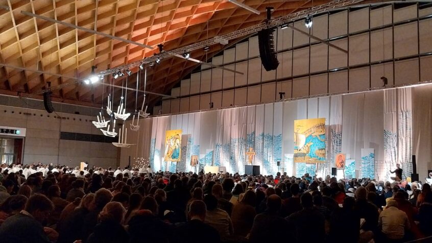 A Rostock, 5.000 jeunes ont prié pour la paix