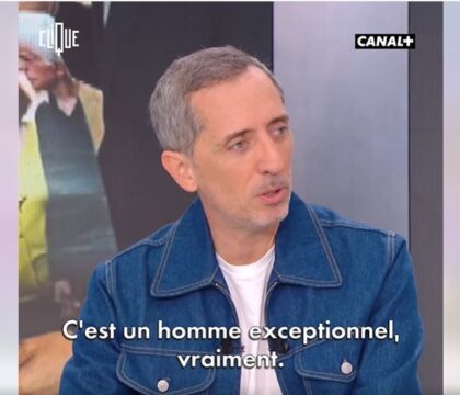 Gad Elmaleh, le pape François et les médias catholiques