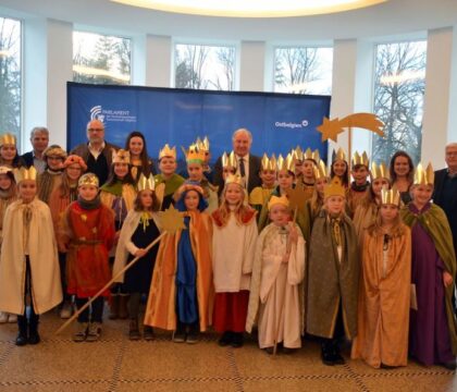 Les petits Chanteurs à l&rsquo;étoile ont été reçus au Parlement germanophone