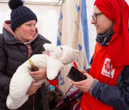 Un an de guerre en Ukraine – Quatorze millions d&rsquo;Ukrainiens déracinés (audio)