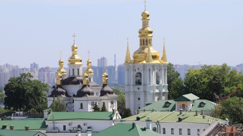 Ukraine: pourquoi les moines de la Laure de Kiev devaient-ils quitter leur monastère avant fin mars ?