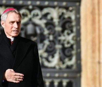 Vatican: Mgr Gänswein doit retourner dans son diocèse d&rsquo;origine