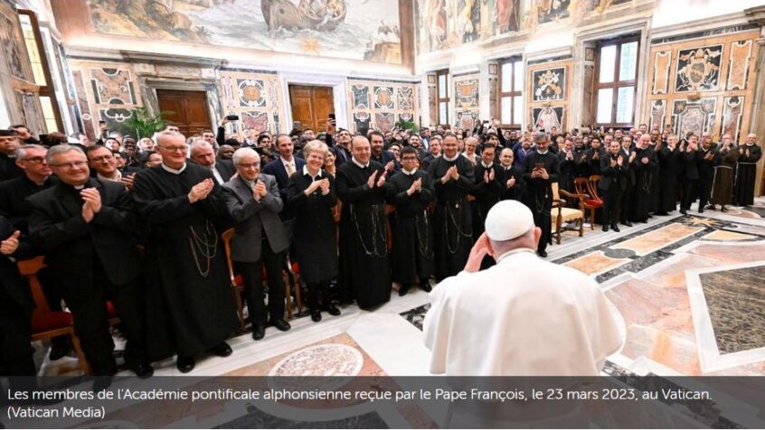 Bioéthique: le Pape invite à être «du côté de l&rsquo;être humain concret»