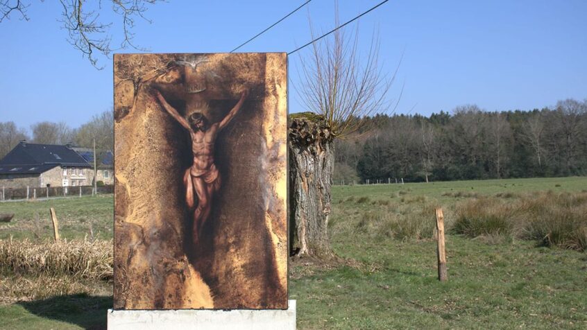 Un tour de Wallonie des chemins de croix en plein air