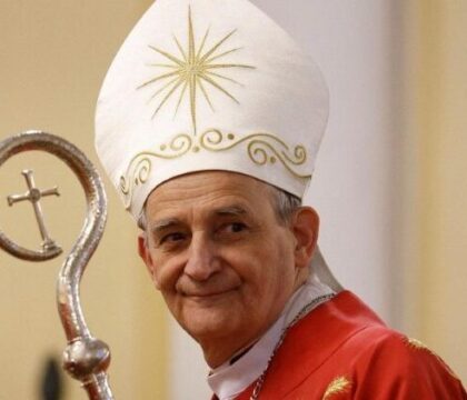 Le cardinal Zuppi poursuit sa mission diplomatique à Washington