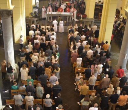 Opinion – Voici pourquoi la messe me rend heureux