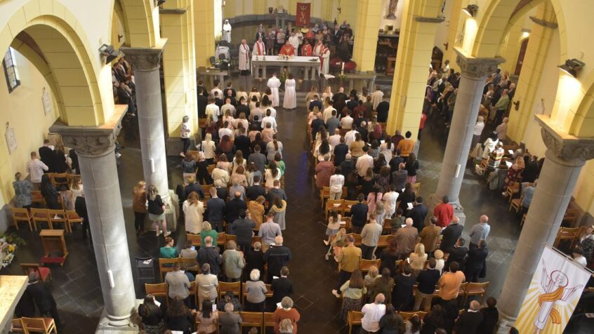 Opinion – Voici pourquoi la messe me rend heureux