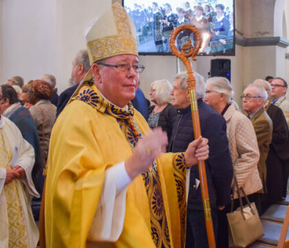 Une messe pontificale digne de ce nom pour clôturer le jubilé des 1200 ans de la Collégiale de Lobbes