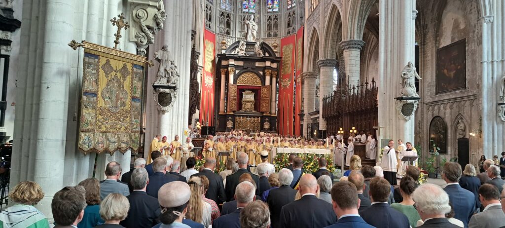 Assemblée ordination Terlinden 3 septembre 2023