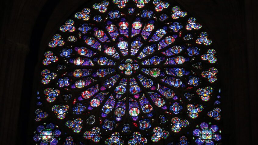 Opinion – Honorer le patrimoine et sauver Notre-Dame de Paris
