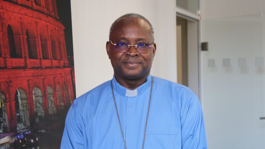 Mgr Laurent Dabiré : « Il y a deux millions de personnes déplacées au Burkina Faso »