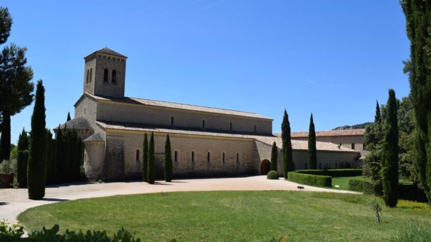 L’abbaye du Barroux et ses moines vignerons !