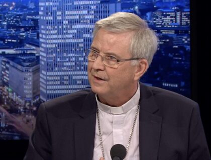 L’évêque d&rsquo;Anvers, Mgr Johan Bonny, veut ordonner prêtres des hommes mariés à l&rsquo;horizon 2028