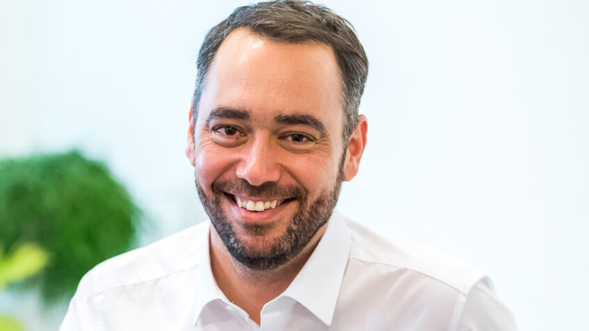 Grand entretien avec Maxime Prévot :  « Les convictions religieuses ne doivent pas guider l’action politique » (audio)