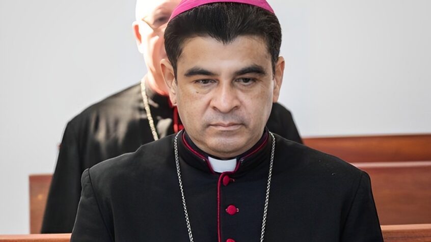Nicaragua: 19 religieux libérés, dont Mgr Rolando Álvarez, et accueillis au Vatican