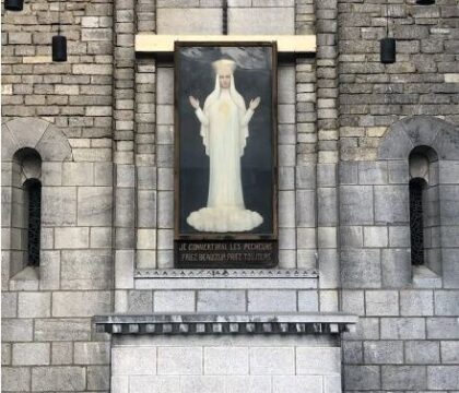 Sanctuaire de Beauraing, un tableau oublié pour soutenir la prière des pèlerins
