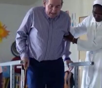 Vidéo du Pape: François appelle à la prière  pour ceux qui « vivent en marge de la société »