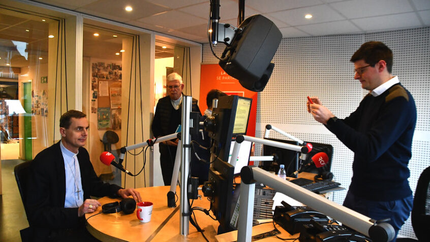 Mgr Terlinden interviewé par Pierre-Hugues Dubois de RCF