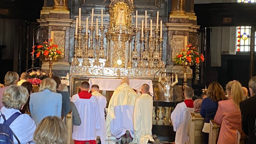 Echos | 75ème anniversaire de pèlerinage des Polonais de Belgique à Scherpenheuvel