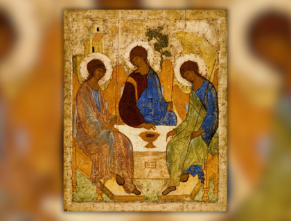 Retrouvez le commentaire de l&rsquo;évangile de la Solennité de la Sainte-Trinité par le frère Philippe Henne : « Nous ne sommes pas sur terre par hasard »