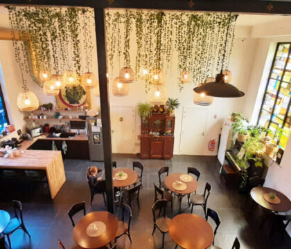 Sacrées désacralisations : A Frameries, une église s&rsquo;est transformée en un espace de coworking (1/3)