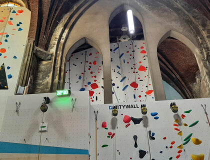 Sacrées désacralisations : A Forest, une ancienne église vise les sommets (2/3)