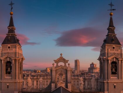 4 magnifiques églises aux styles différents à visiter à Madrid