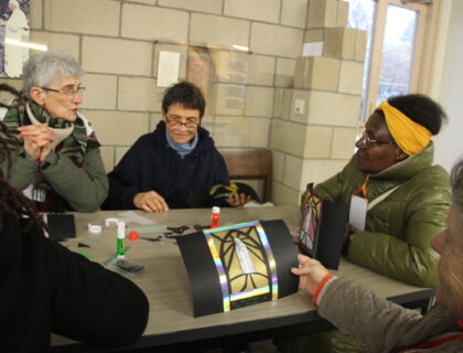 « On a tellement à apprendre d&rsquo;eux » : Retour sur la Journée mondiale des Pauvres organisée au sanctuaire de Banneux
