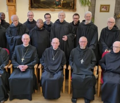 Abbaye de Maredsous : François Lear élu père abbé, Bernard Lorent en mission à Paris