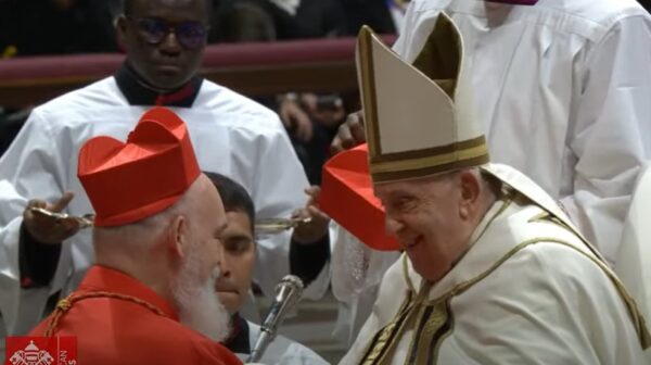 « Ce sont des frères à qui j’ai demandé de m’assister dans le service de Pasteur de l’Église universelle »: le Pape a envoyé 21 nouveaux cardinaux en mission