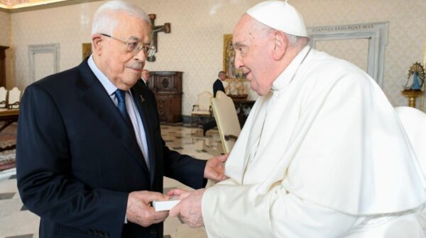 Avec le président palestinien, François réitère l’indispensable solution à deux Etats