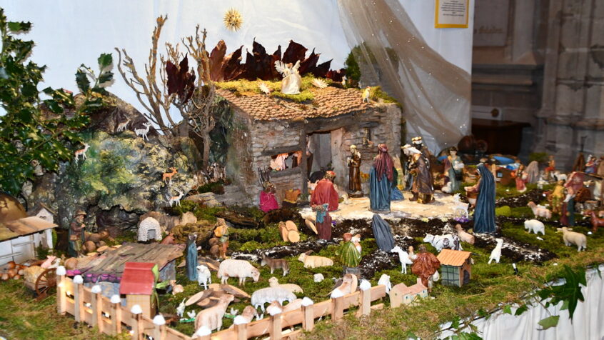 La cathédrale de Bruxelles se pare des plus belles Crèches du Monde