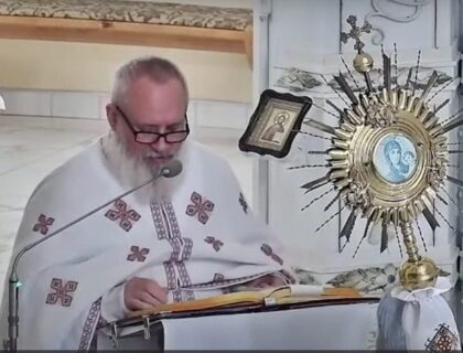 « Au milieu de la torture, Dieu m&rsquo;a maintenu debout » : le témoignage glaçant d&rsquo;un prêtre ukrainien libéré d&rsquo;une prison russe