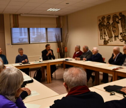 Goûter des prêtres et diacres aînés avec Mgr Terlinden