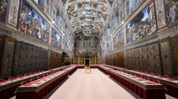 Conclave : Après le tumulte médiatique, les rumeurs et les tentatives de déstabilisation… place au silence !