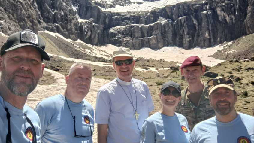 Mgr Luc Terlinden s&rsquo;est rendu à Lourdes avec des soldats de l&rsquo;armée belge
