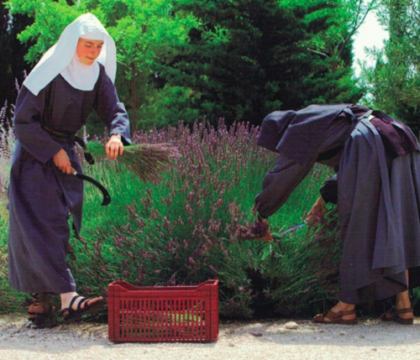 « Elles ont même remporté un concours de chant grégorien face à 70 monastères… »: La fascinante histoire des soeurs de l’abbaye ND de l’Annonciation du Barroux