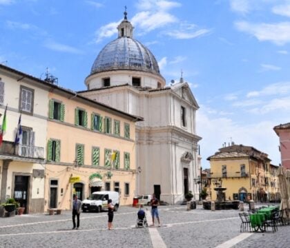 Léon XIV prend ses quartiers d&rsquo;été à Castel Gandolfo, là où François n&rsquo;a séjourné que trois jours !