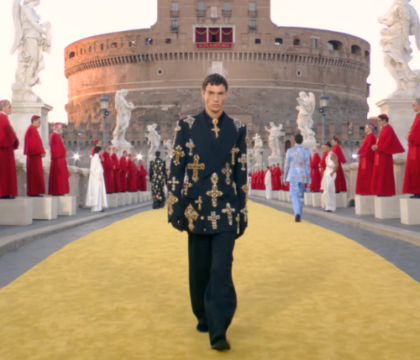 Opinion : Le Christ s’habille en Dolce &amp; Gabbana